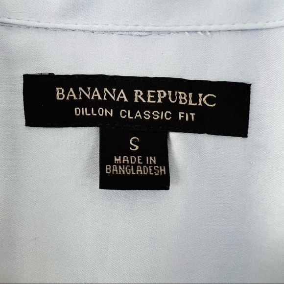 Banana Republic Blue Dillon Classic Fit button down Shirt - Picture 6 of 6